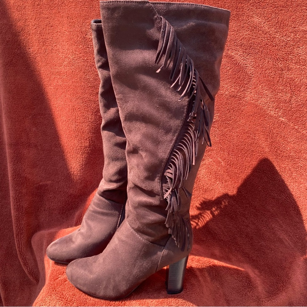 SL DESIGN Fringe Suede Knee-High Boots - Brown